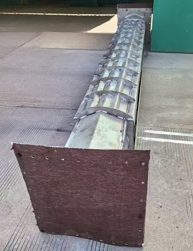 1735116568215635.jpg 310S馬弗爐膽.jpg