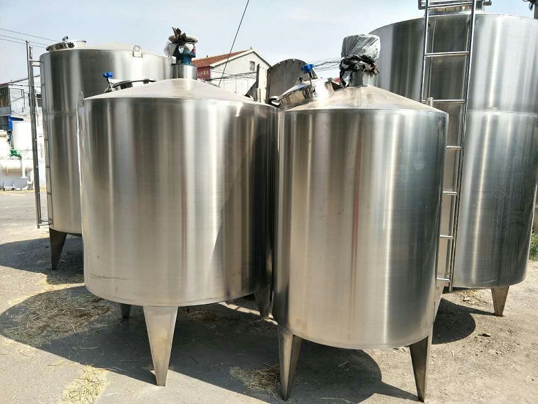 1757668283149859.jpg 不銹鋼儲(chǔ)罐 (14).jpg